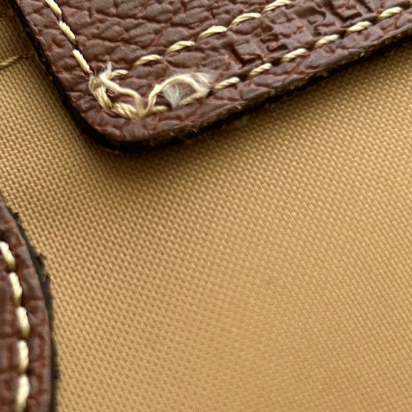 Longchamp Le Pliage Medium Nylon Shoulder Tote-Fawn with Brown Leather Handles - Picture 4 of 16